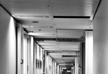 La privatización sanitaria se dispara en España: Madrid, Canarias y Baleares lideran el deterioro del sistema público