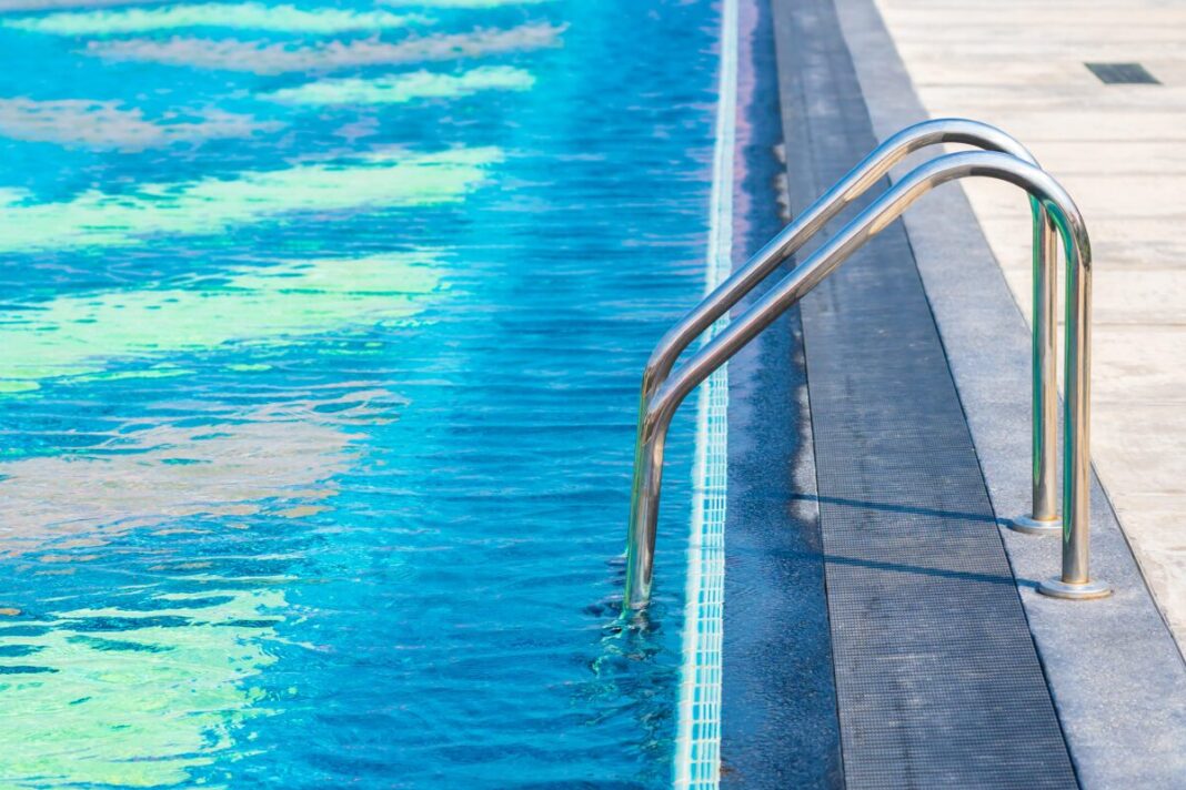 Cáceres abre la temporada de piscinas municipales tras invertir 238.000 euros en mejoras