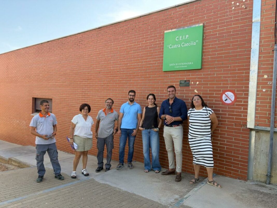 Cáceres invierte 85.000 euros en mejoras de mantenimiento en cinco colegios públicos