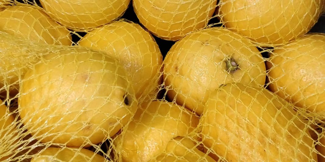 El desperdicio alimentario supone el 20% de las emisiones del consumo en España, según Greenpeace