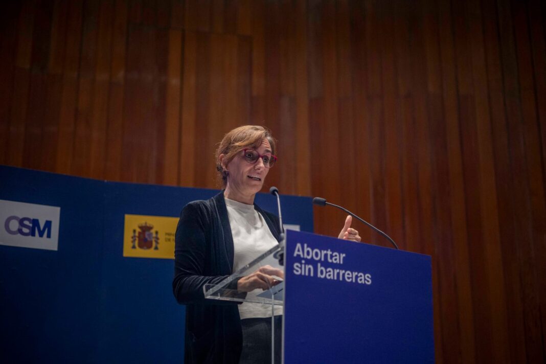 Sanidad impulsará la incorporación del aborto farmacológico a la cartera de Atención Primaria